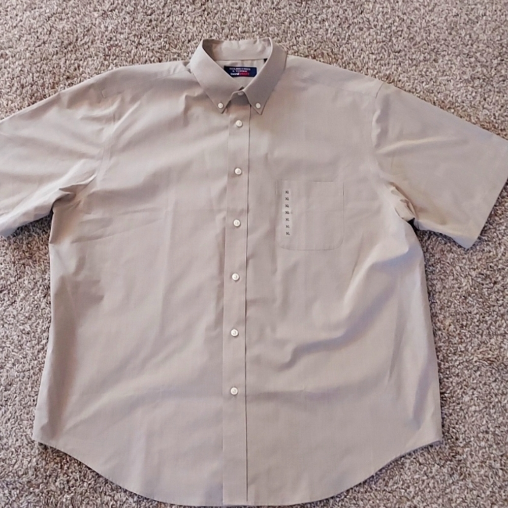 ROUNDTREE & YORKE DRESS SHIRT
